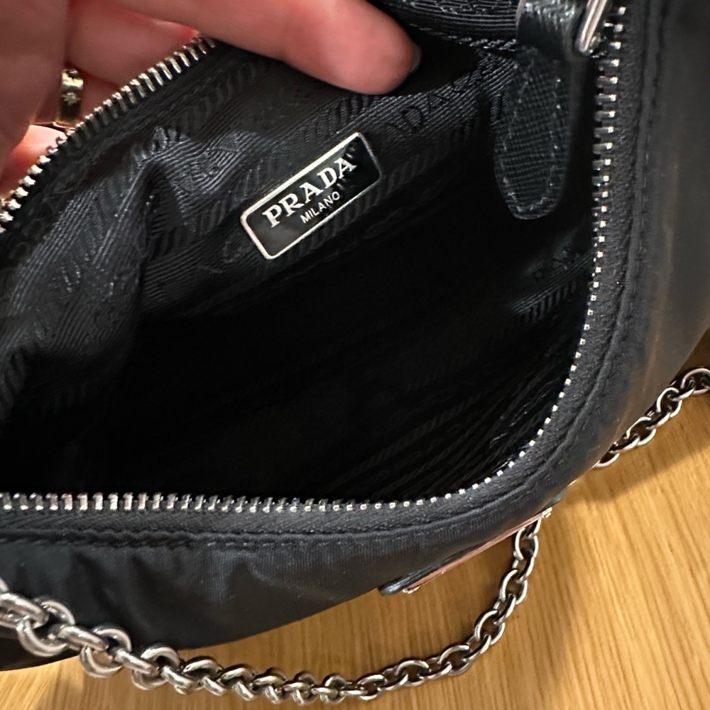 Prada Re-Edition 2005 Re-Nylon Bag - Picture 5 of 11
